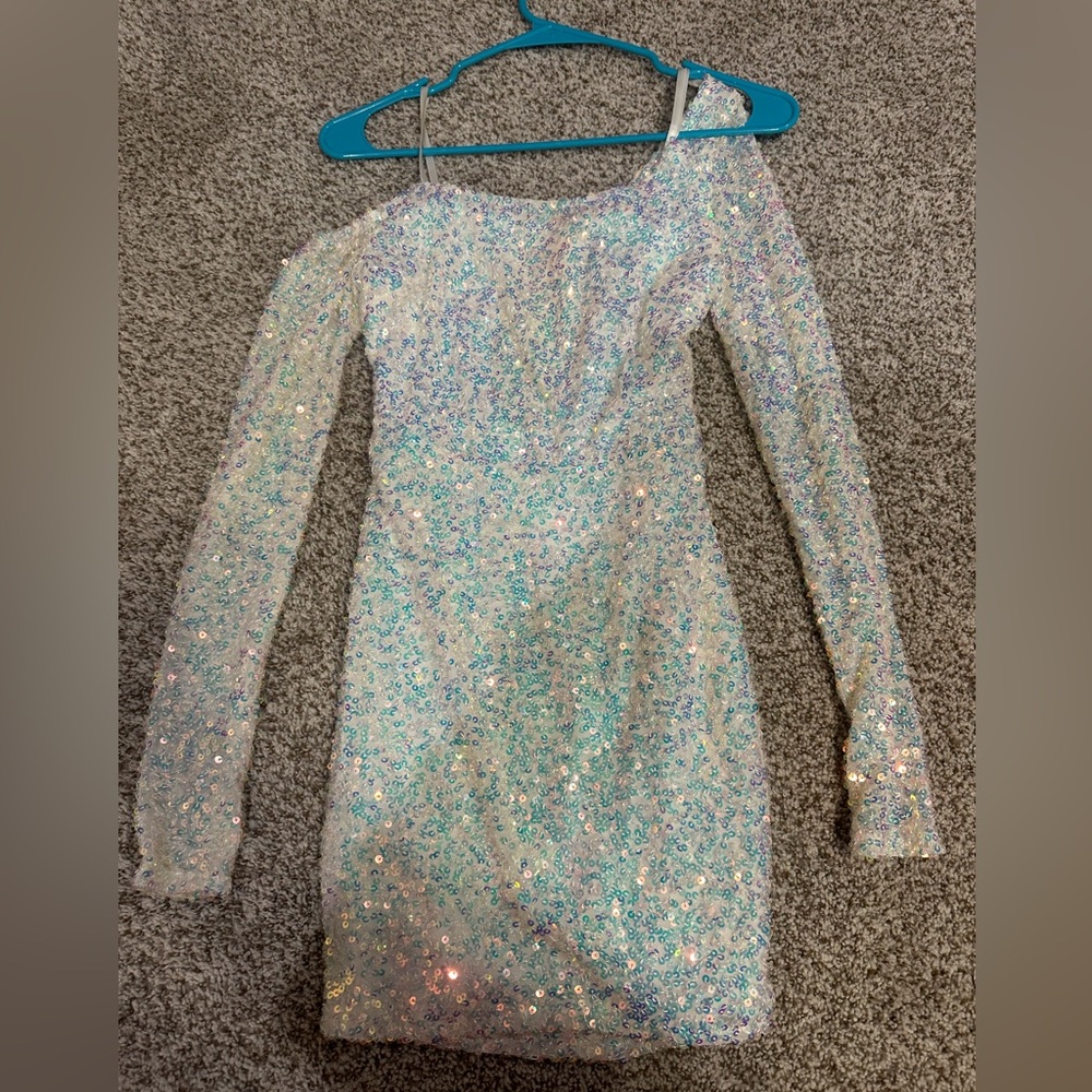 White sequin mini dress, long sleeve, x small